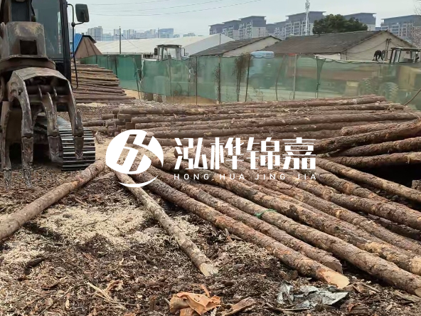 松木樁廠家泓樺錦嘉-如何驗收廠家發來的松木樁質量？